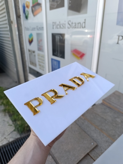 Pleksi ayna standı